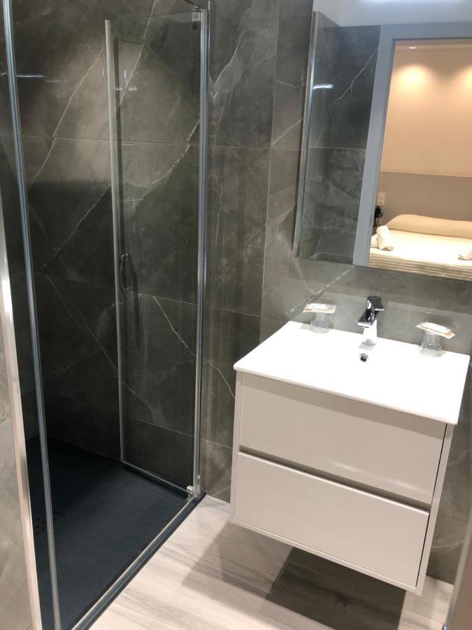 Hotel Le Dauphin Ajaccio  Ngoại thất bức ảnh