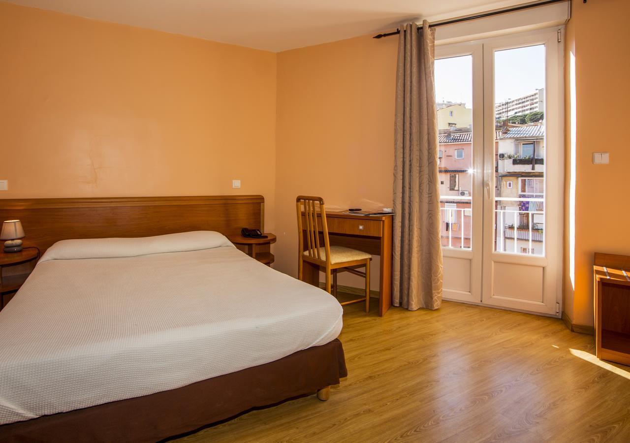 Hotel Le Dauphin Ajaccio  Ngoại thất bức ảnh